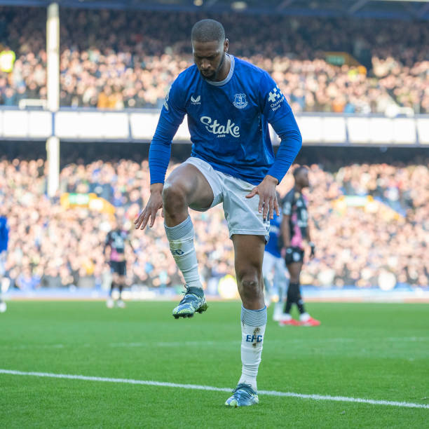 场上屡创奇 场上屡创奇