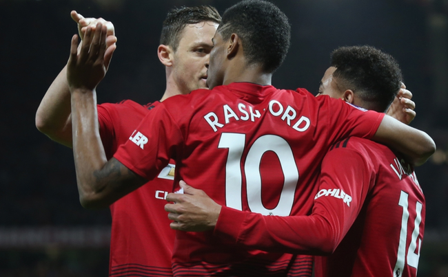 足坛面临的 足坛面临的